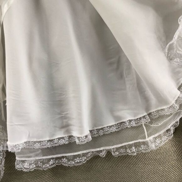 Vintage Christening Gown Open Front Tie Neck Flexible Infant Size - Picture 5 of 6